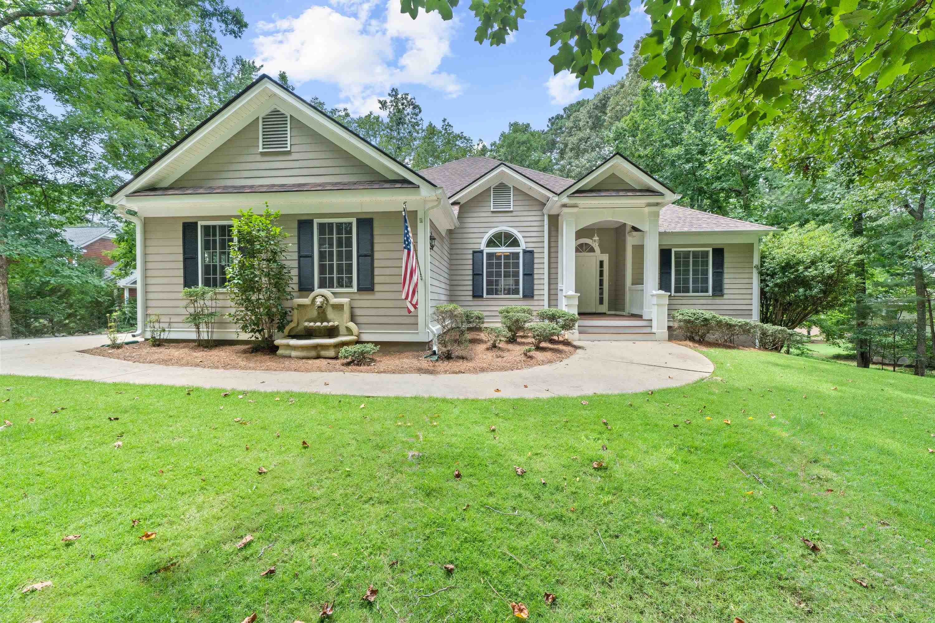 1041 PENFIELD WAY