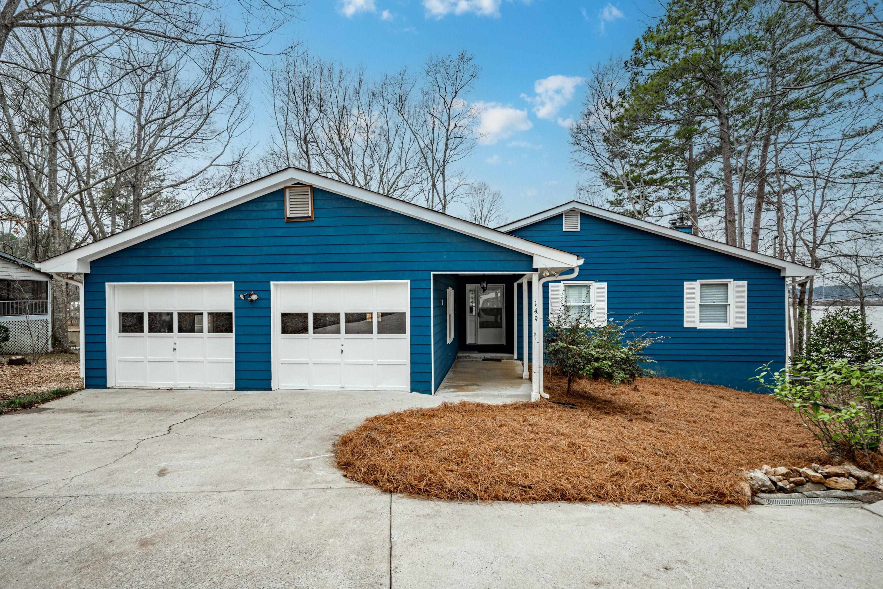 149 LAKE FOREST DRIVE