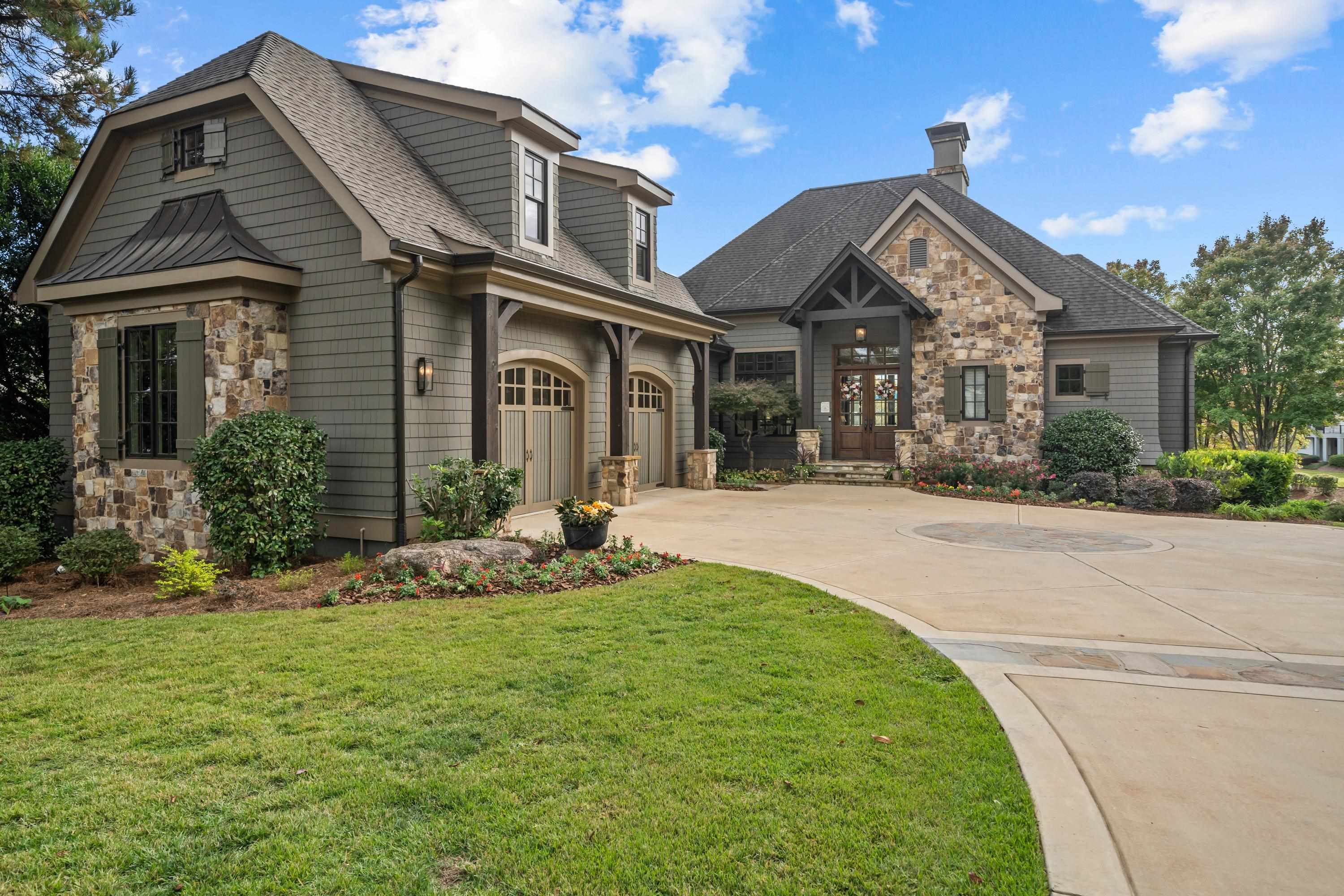138 CAPE VIEW LANE