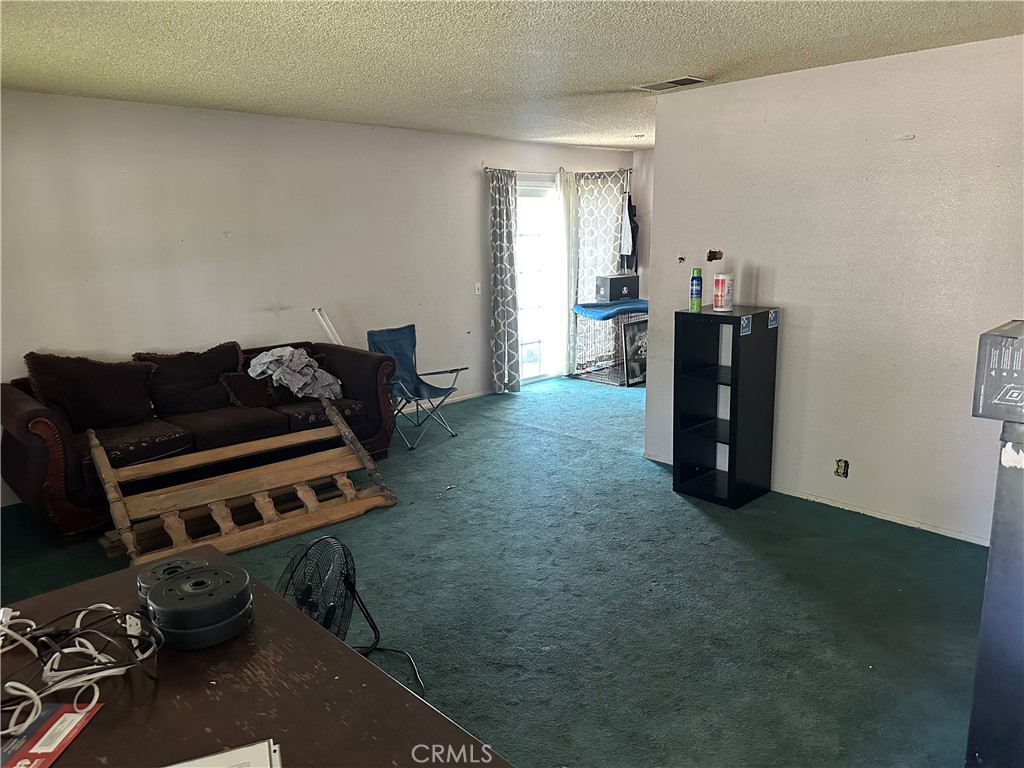 860 W Sierra Madre Avenue 1