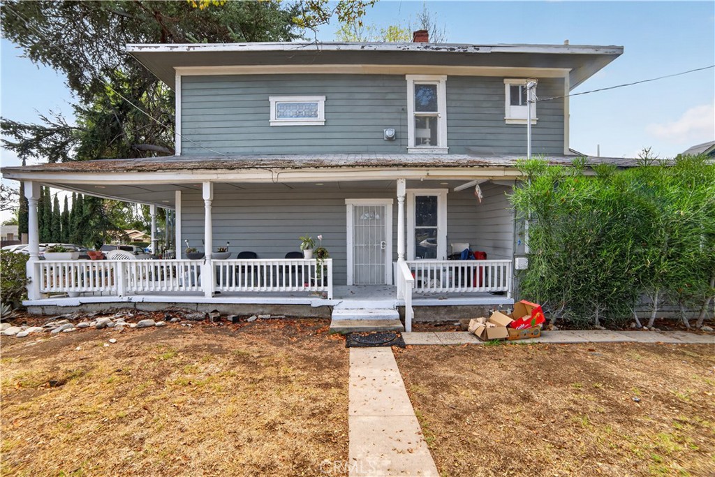 1195 N Park