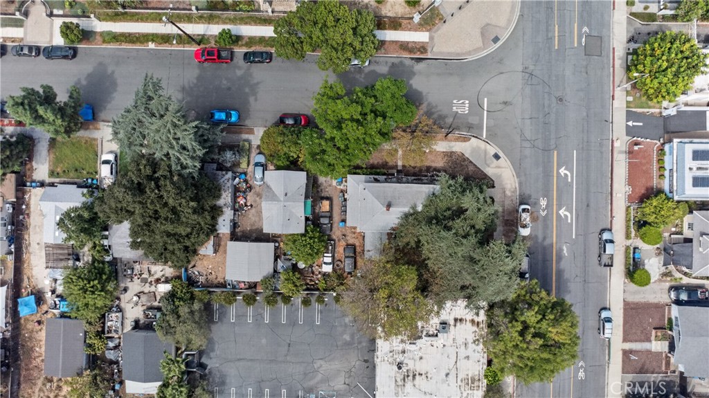 1195 N Park