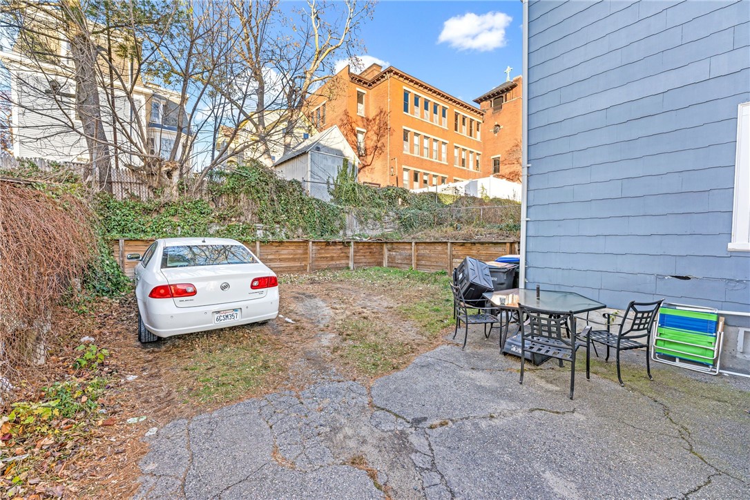 65 Arnold Street