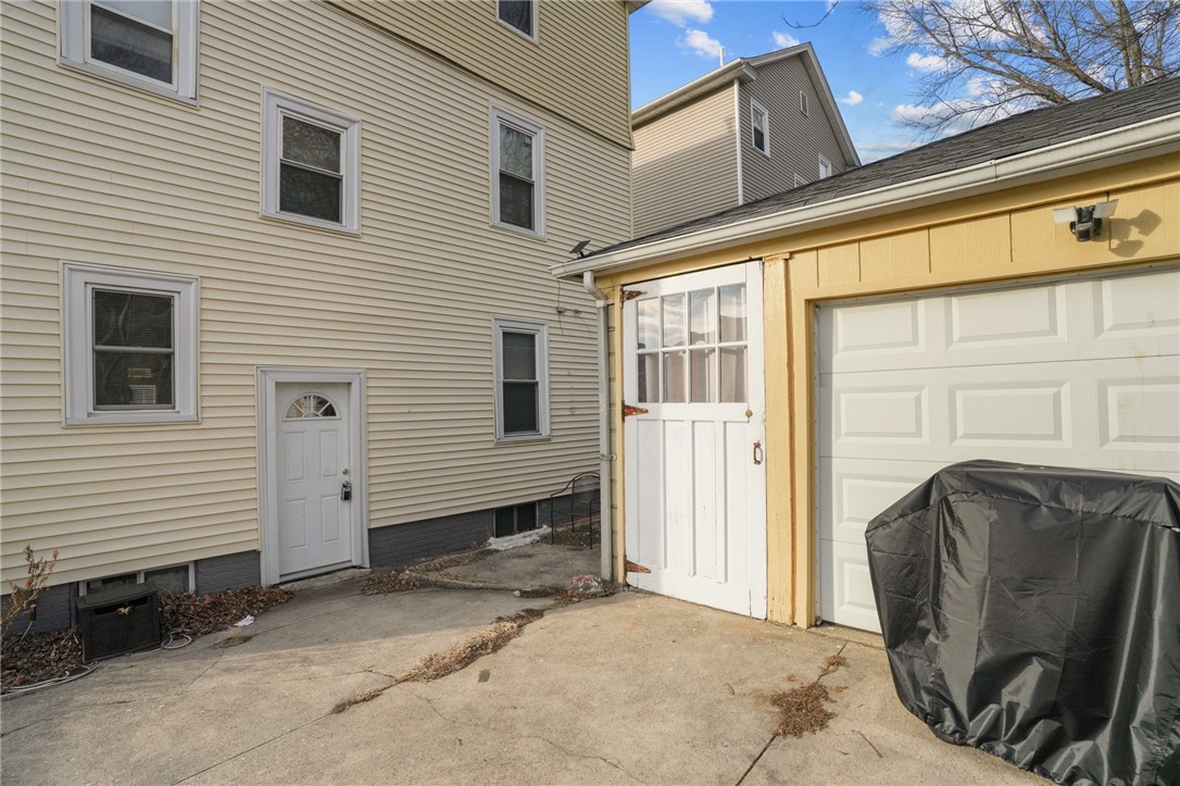 44 Richter Street