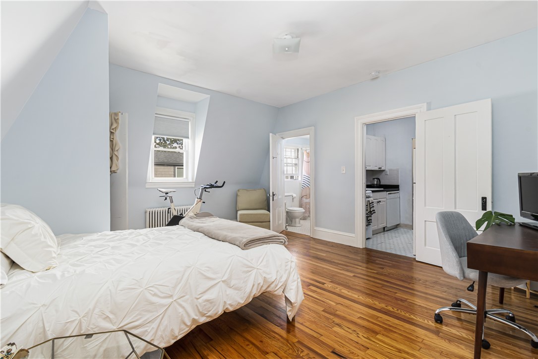 54 Pitman Street 6