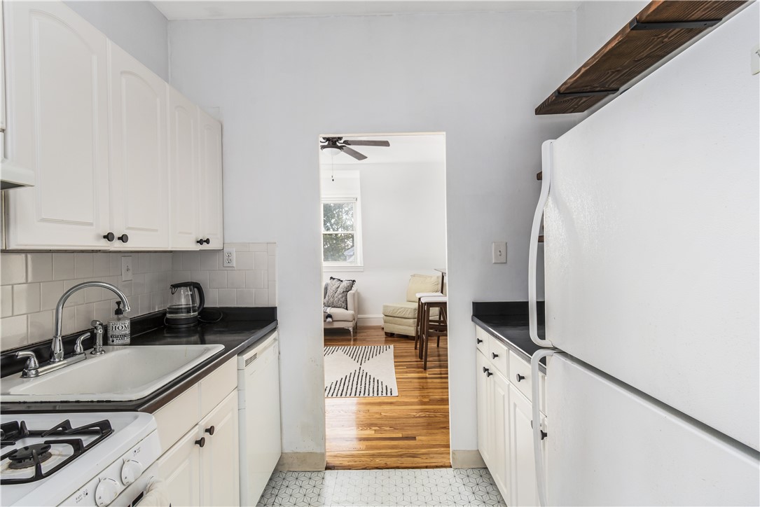 54 Pitman Street 6