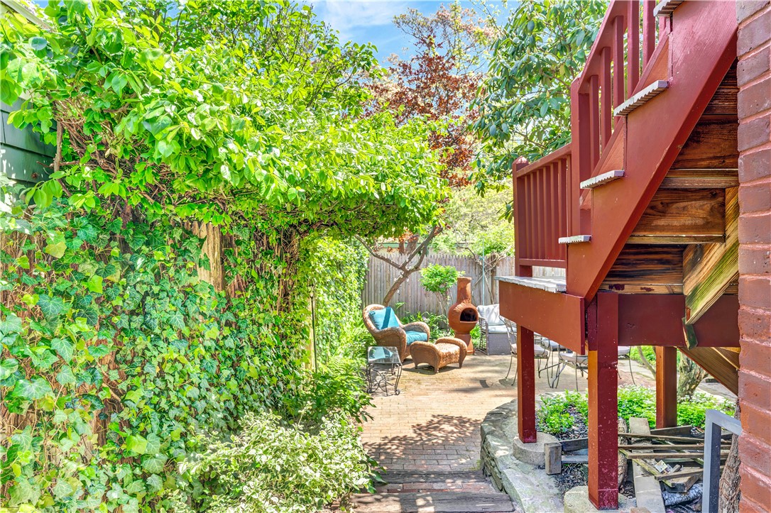 185 Brown Street