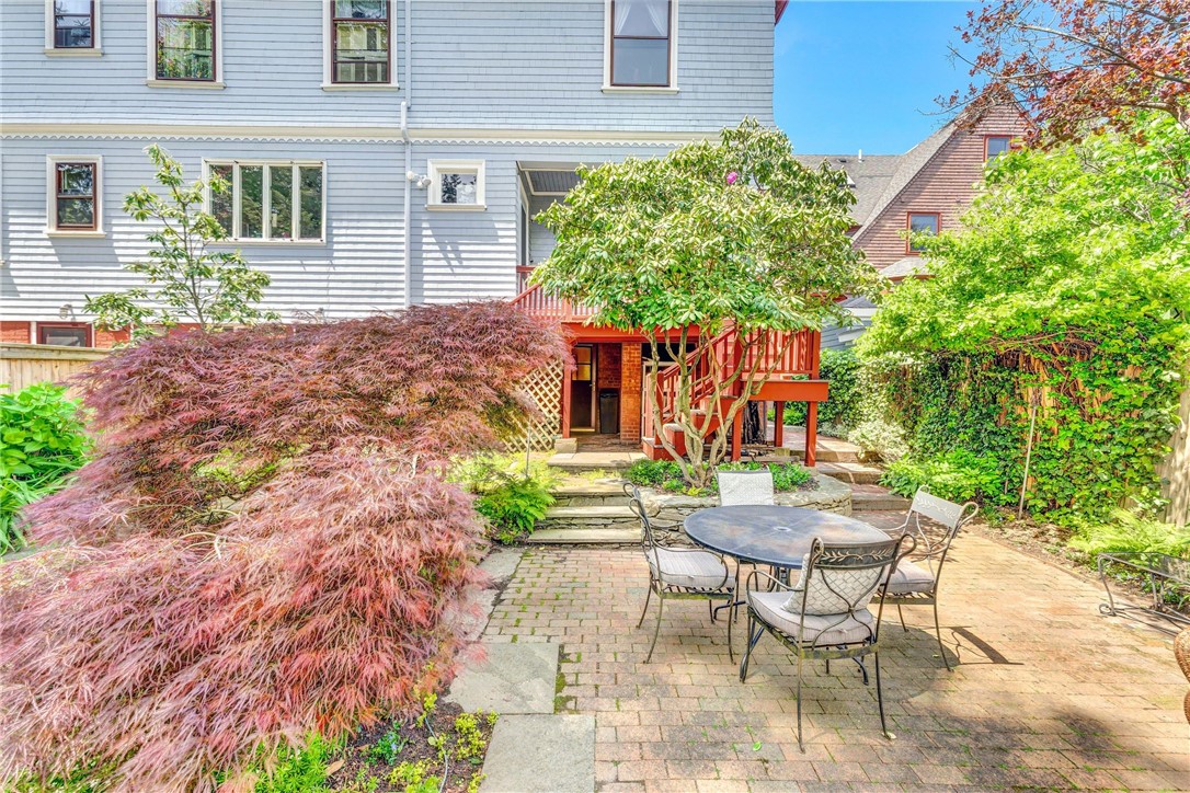 185 Brown Street