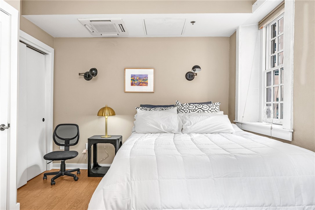 65 Weybosset Street 220