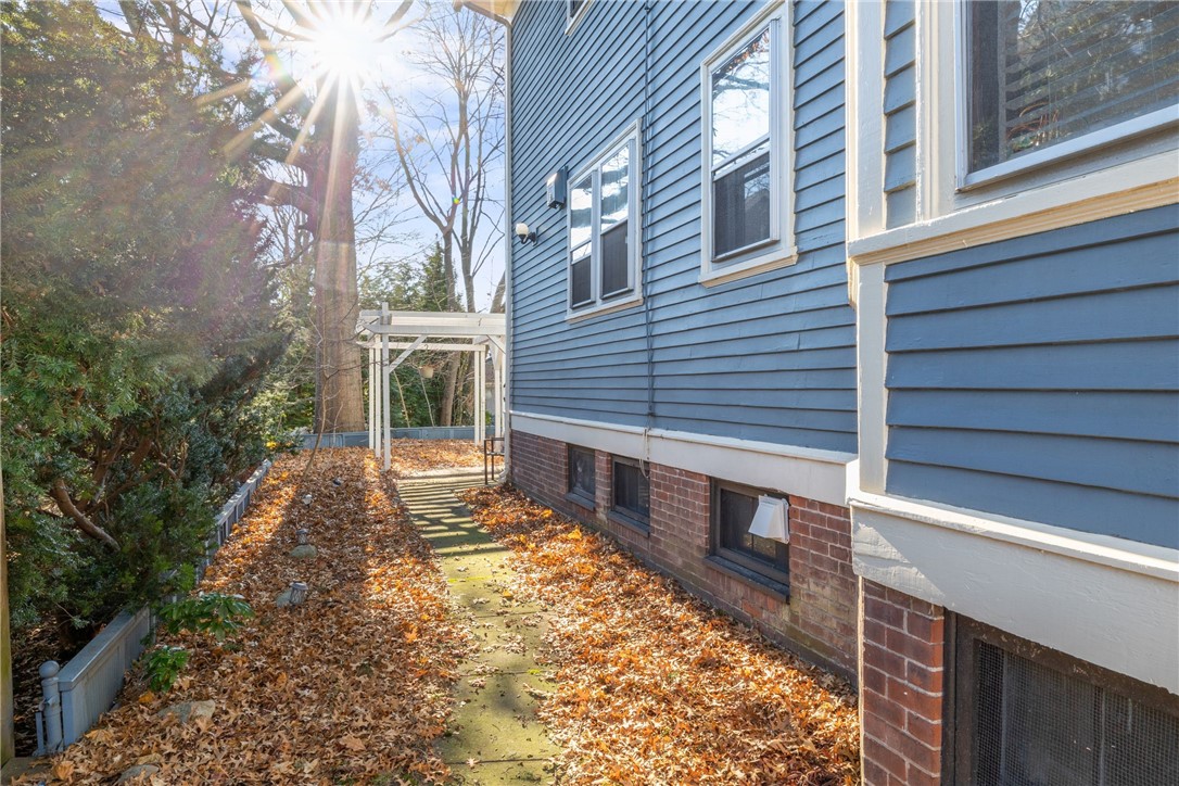 23 Elton Street 1