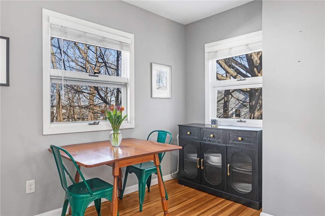 62 Rochambeau Avenue