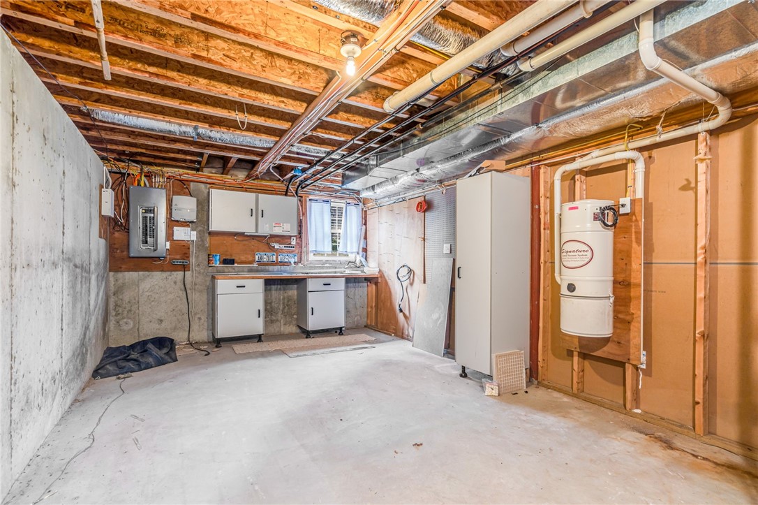 190 Narragansett Parkway