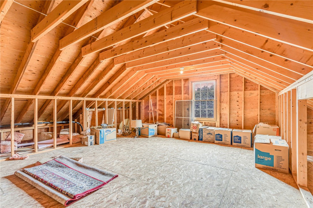 190 Narragansett Parkway