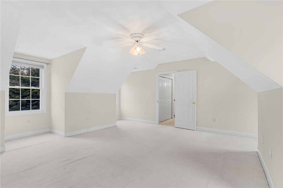 190 Narragansett Parkway