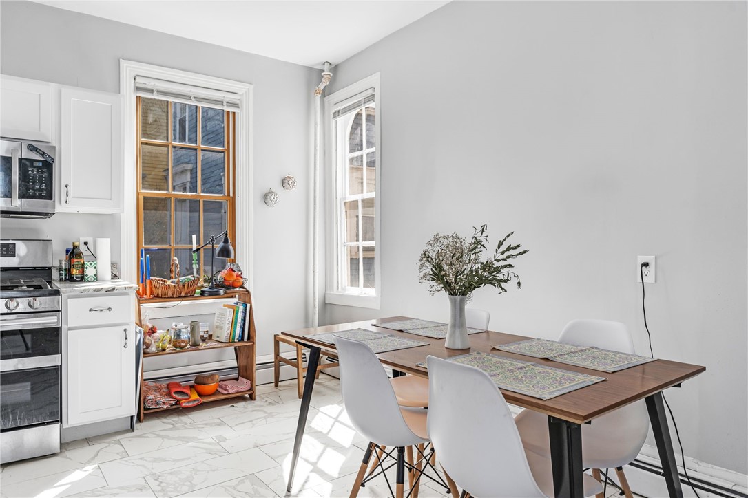 104 Sheldon Street 1