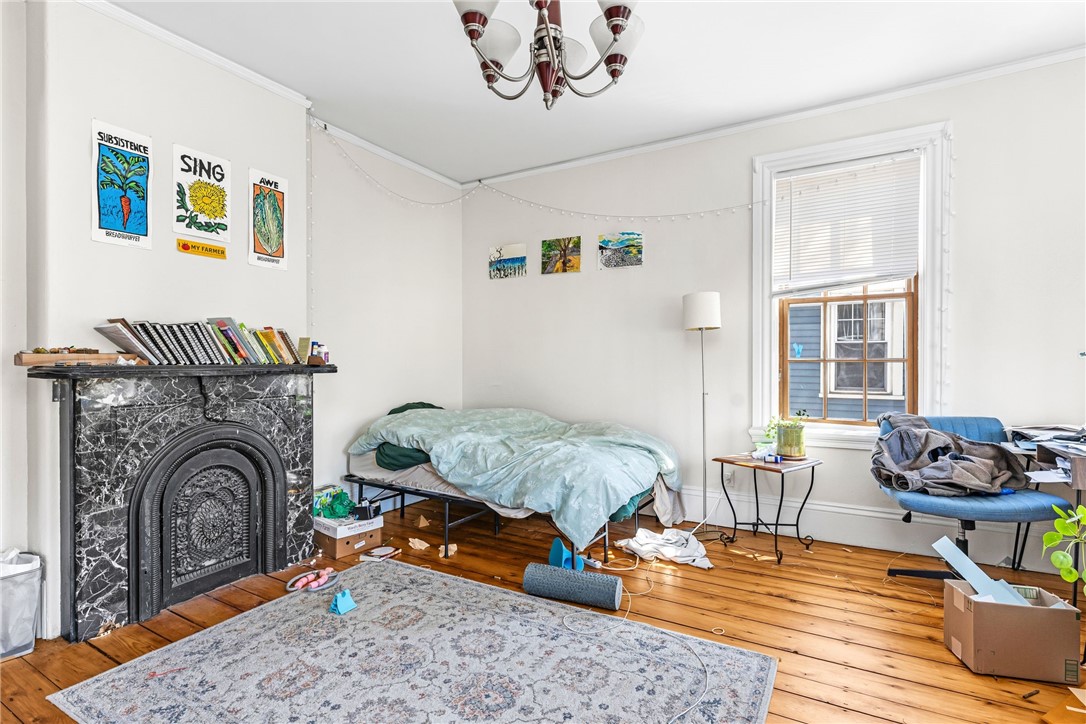 104 Sheldon Street 2