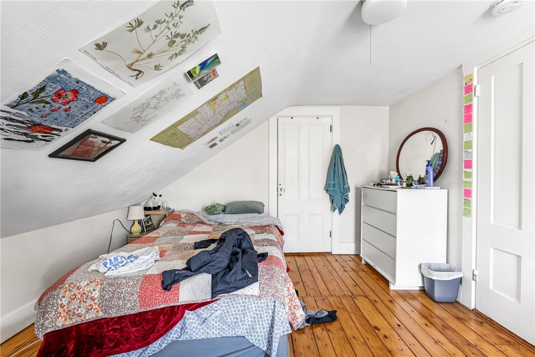 104 Sheldon Street 2