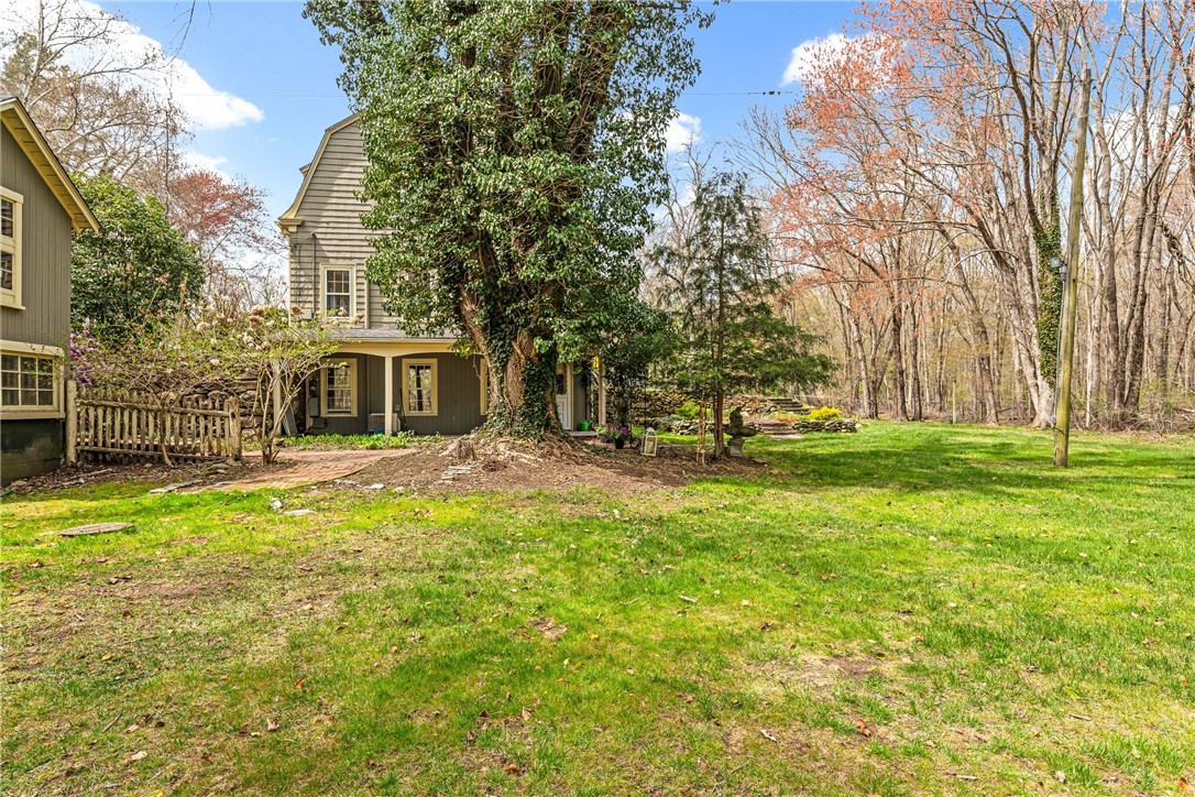27 Peeptoad Road