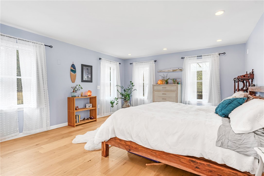 11 Pequot Lane