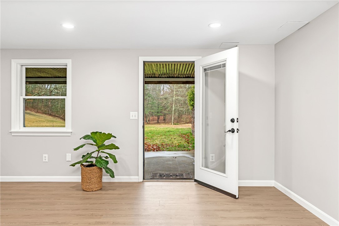 11 Pequot Lane