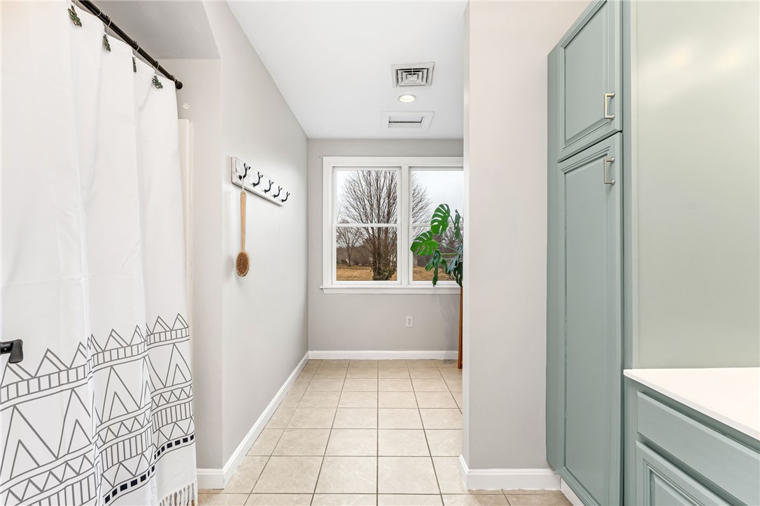 11 Pequot Lane
