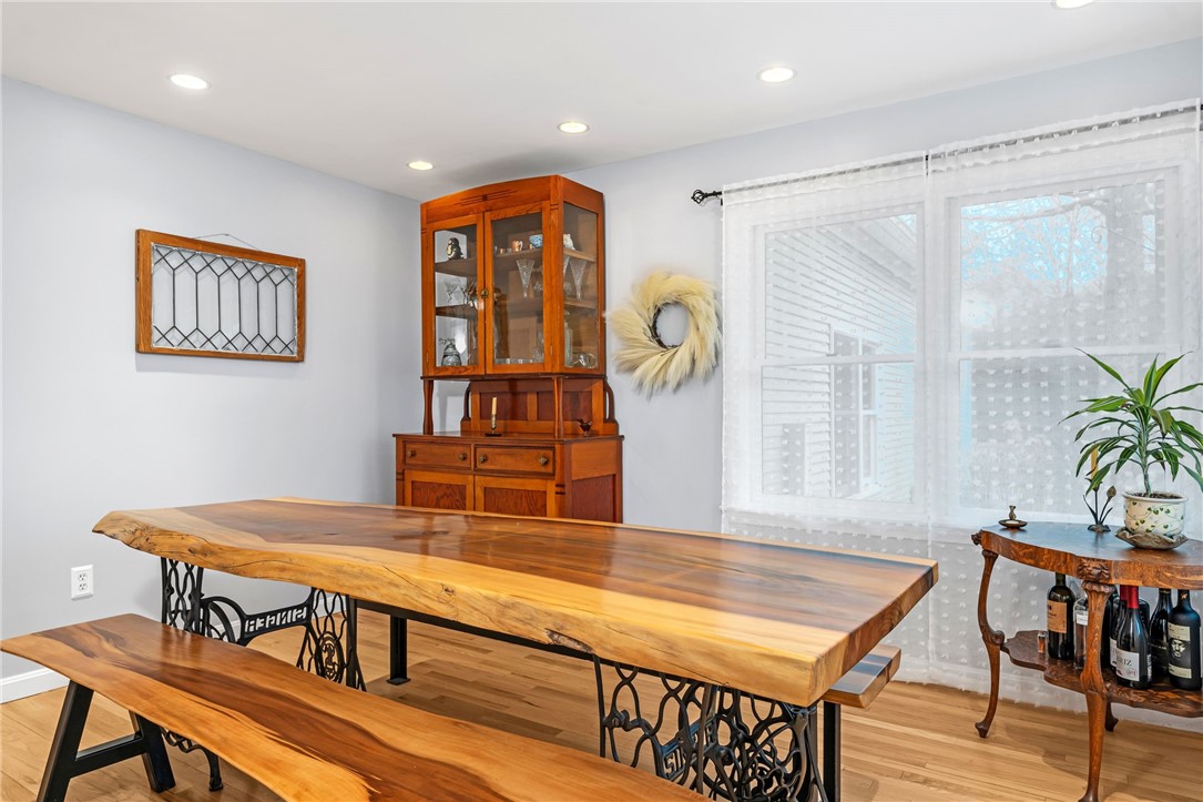 11 Pequot Lane