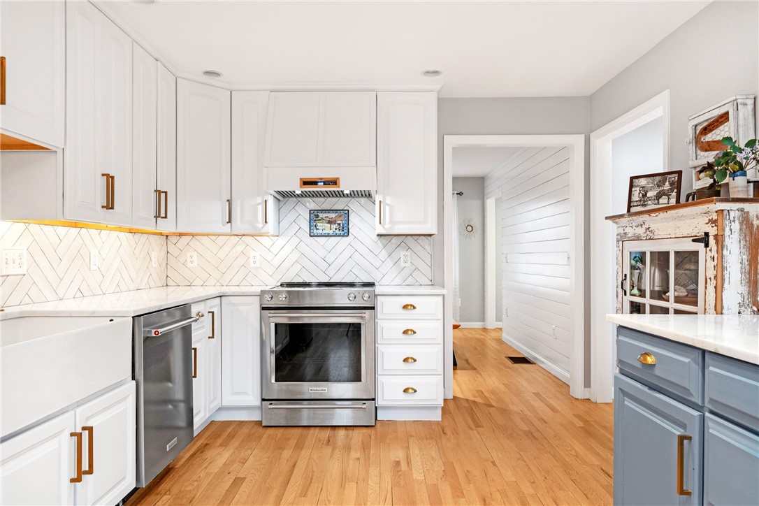 11 Pequot Lane