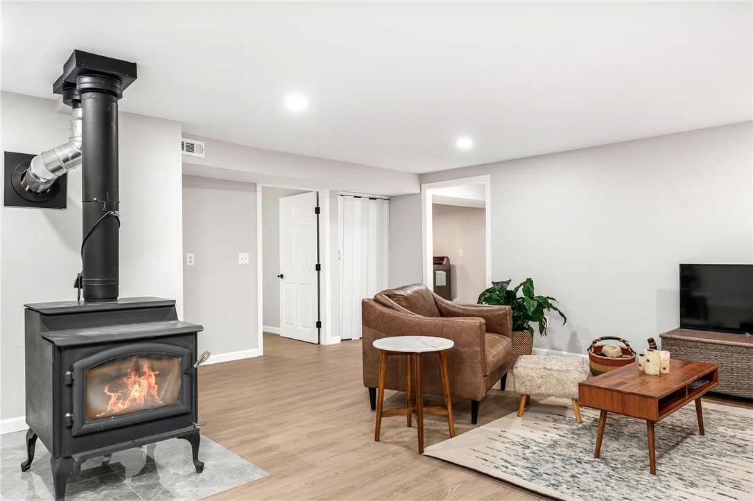 11 Pequot Lane