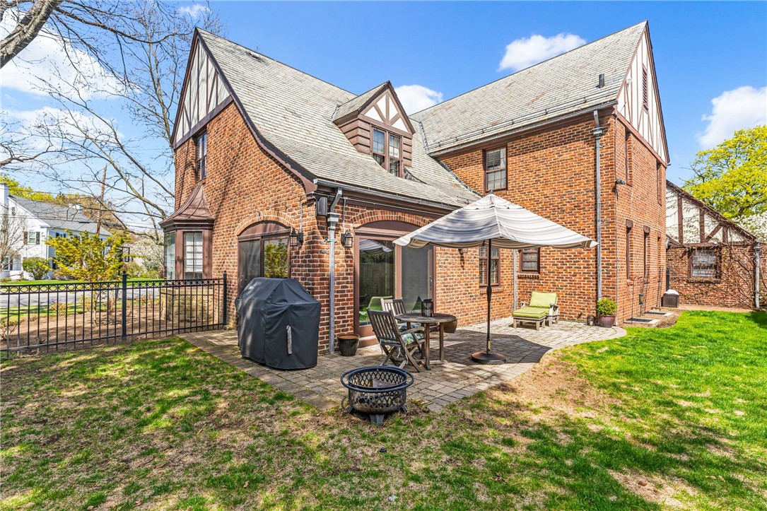 70 Dryden Avenue