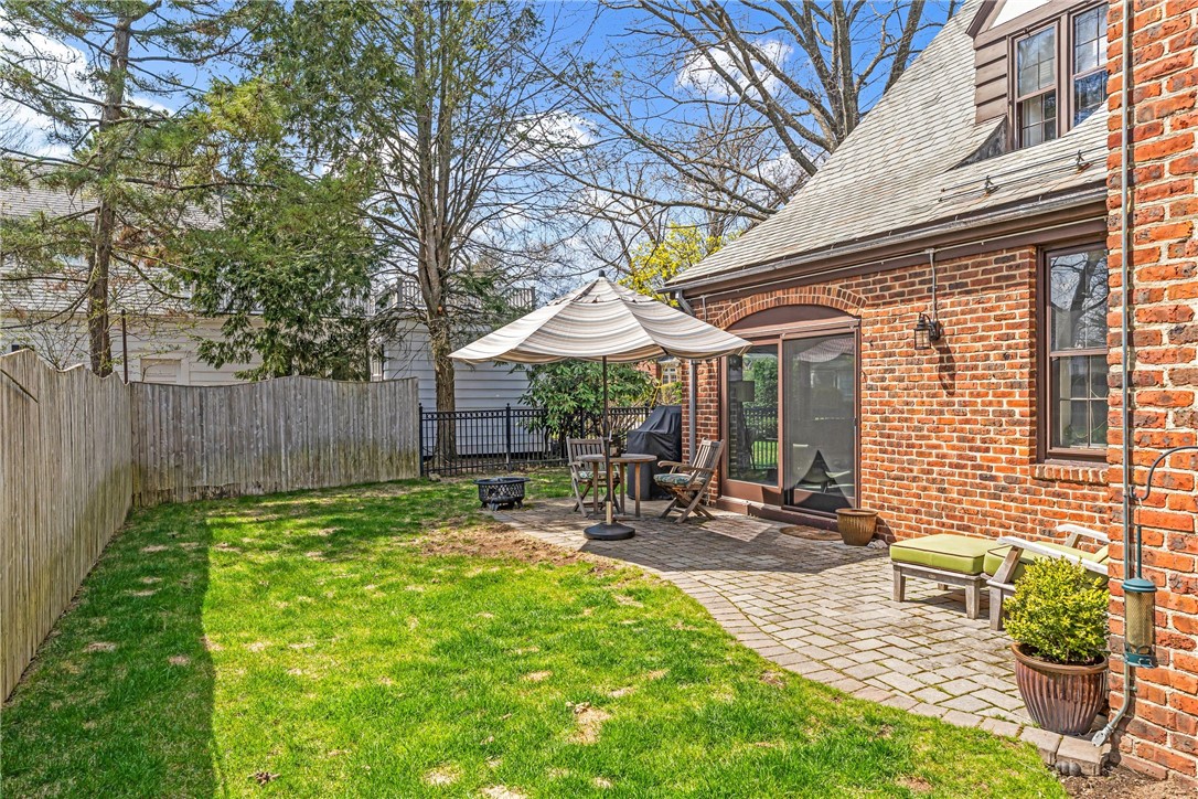 70 Dryden Avenue