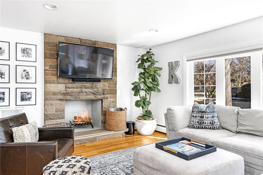 63 Elmcroft Avenue