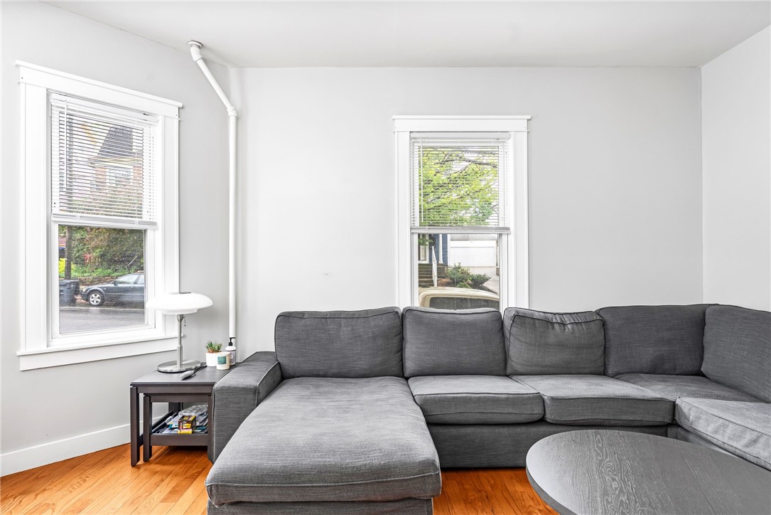2 Poplar Street 1