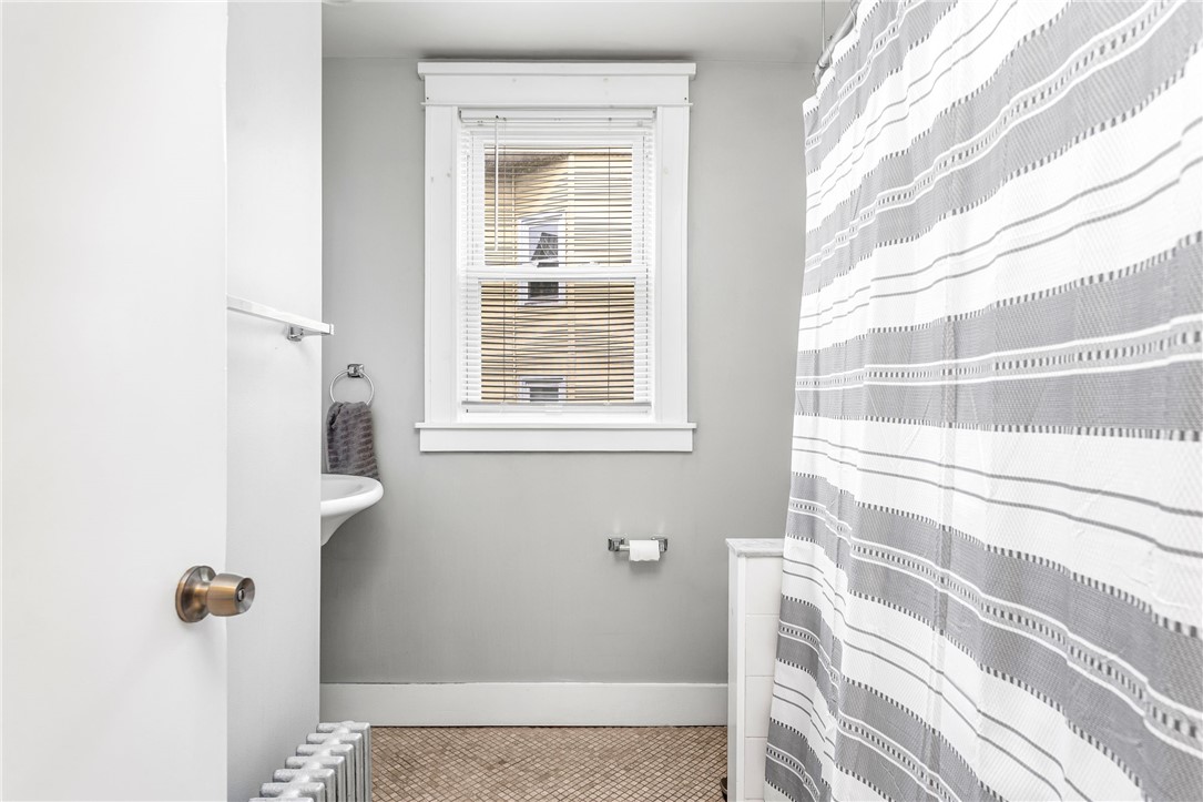 2 Poplar Street 1