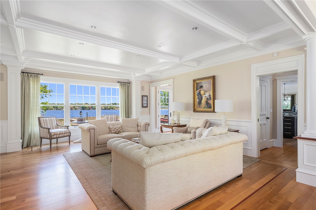 136 Adams Point Road