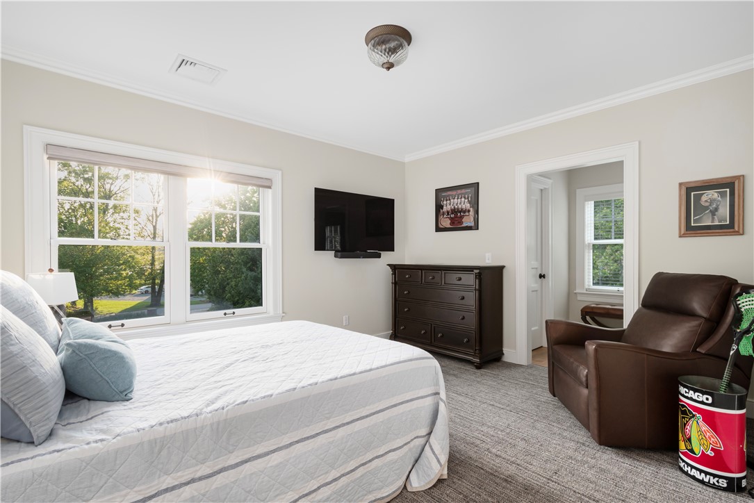 136 Adams Point Road