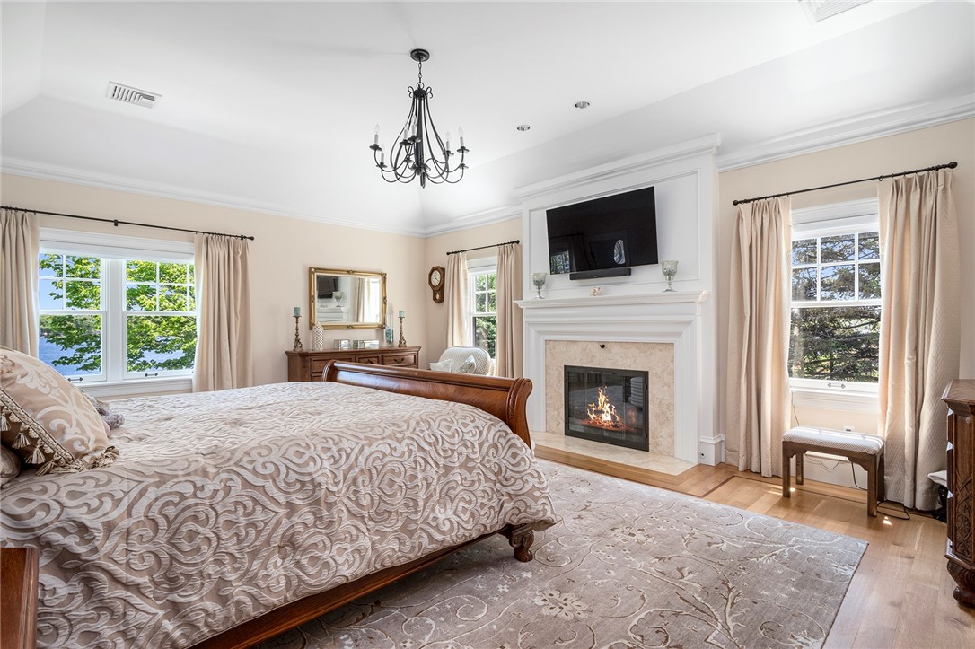 136 Adams Point Road