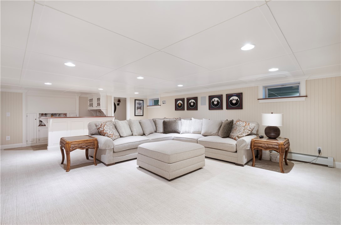 136 Adams Point Road