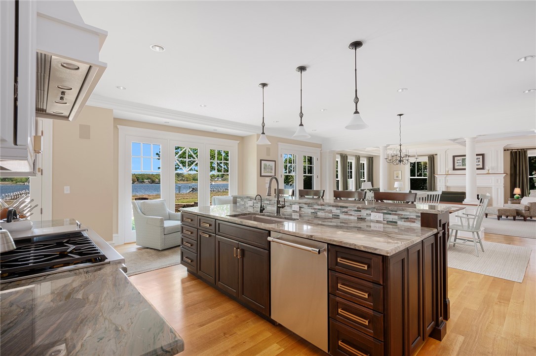 136 Adams Point Road