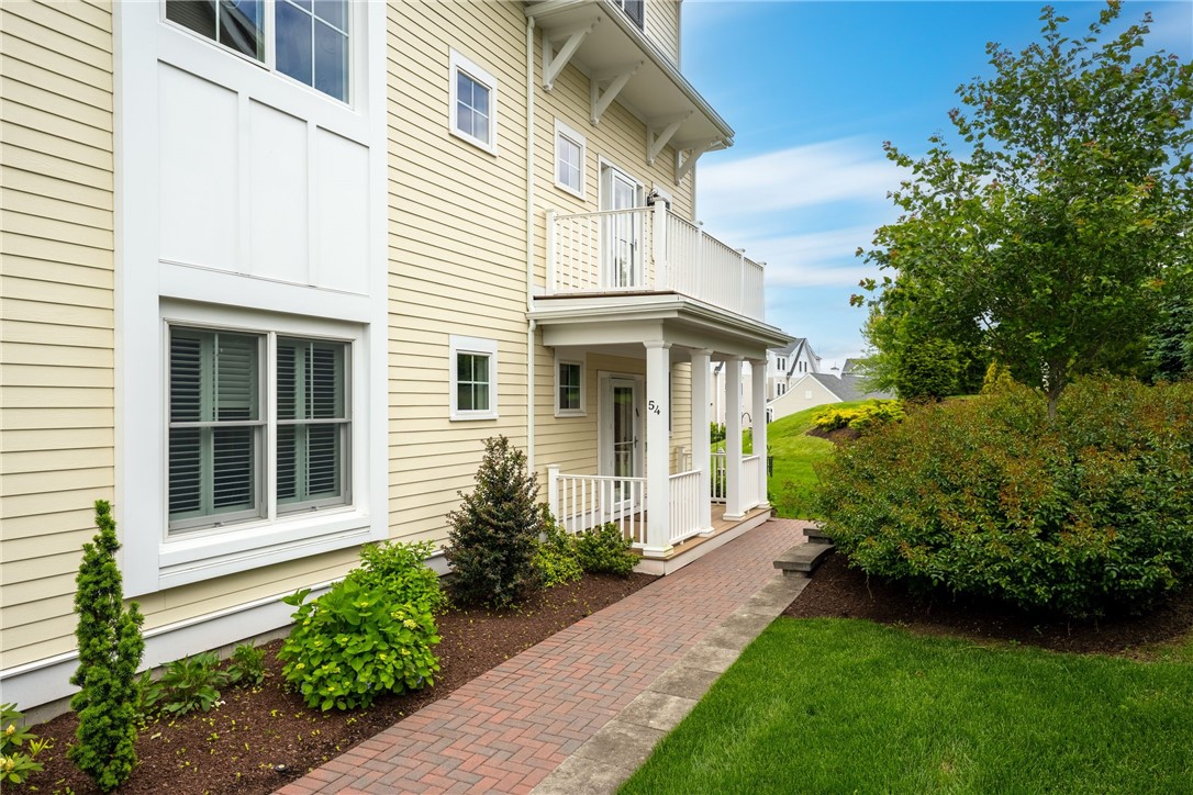 54 Kettle Point Avenue 54