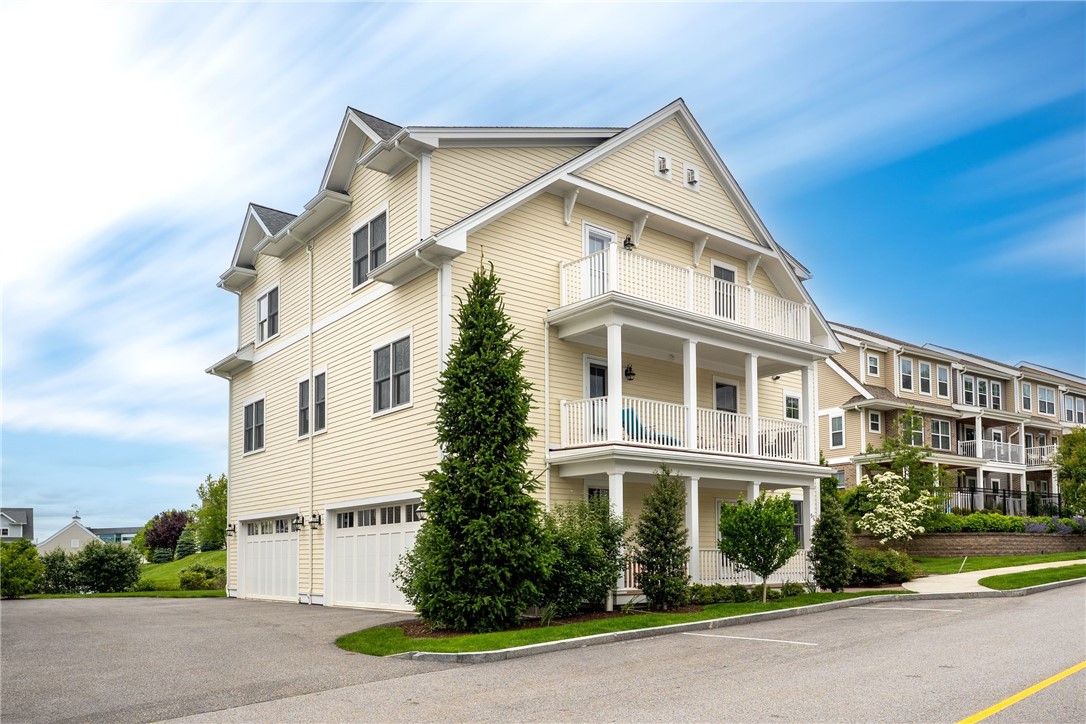 54 Kettle Point Avenue 54