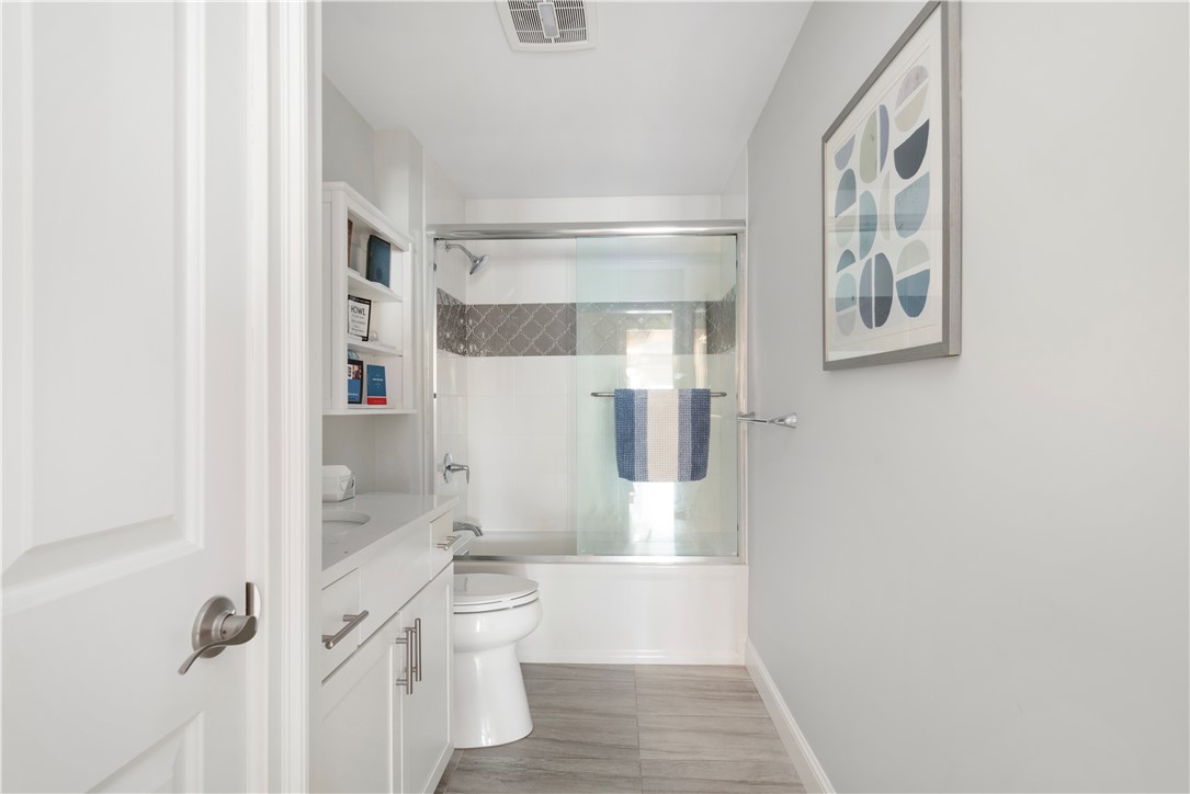 40 Kettle Point Avenue