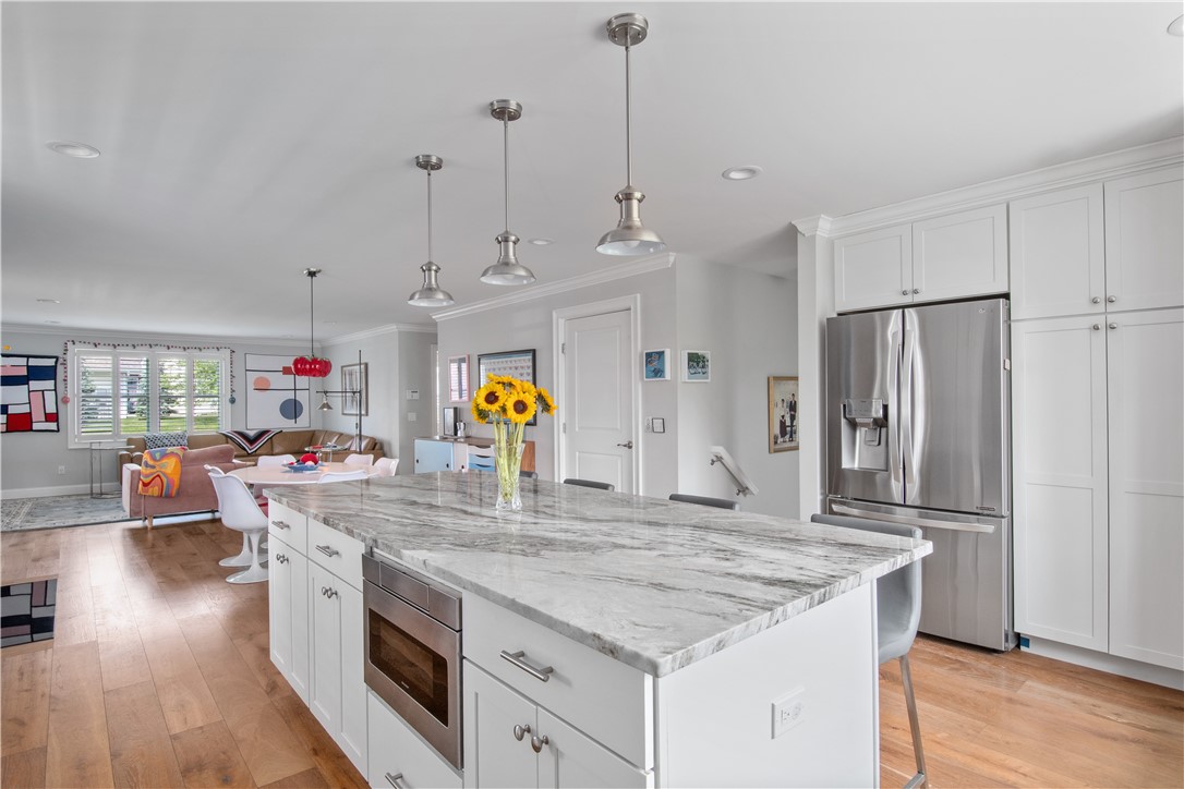 40 Kettle Point Avenue