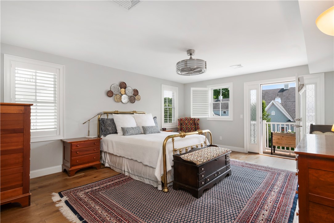 40 Kettle Point Avenue