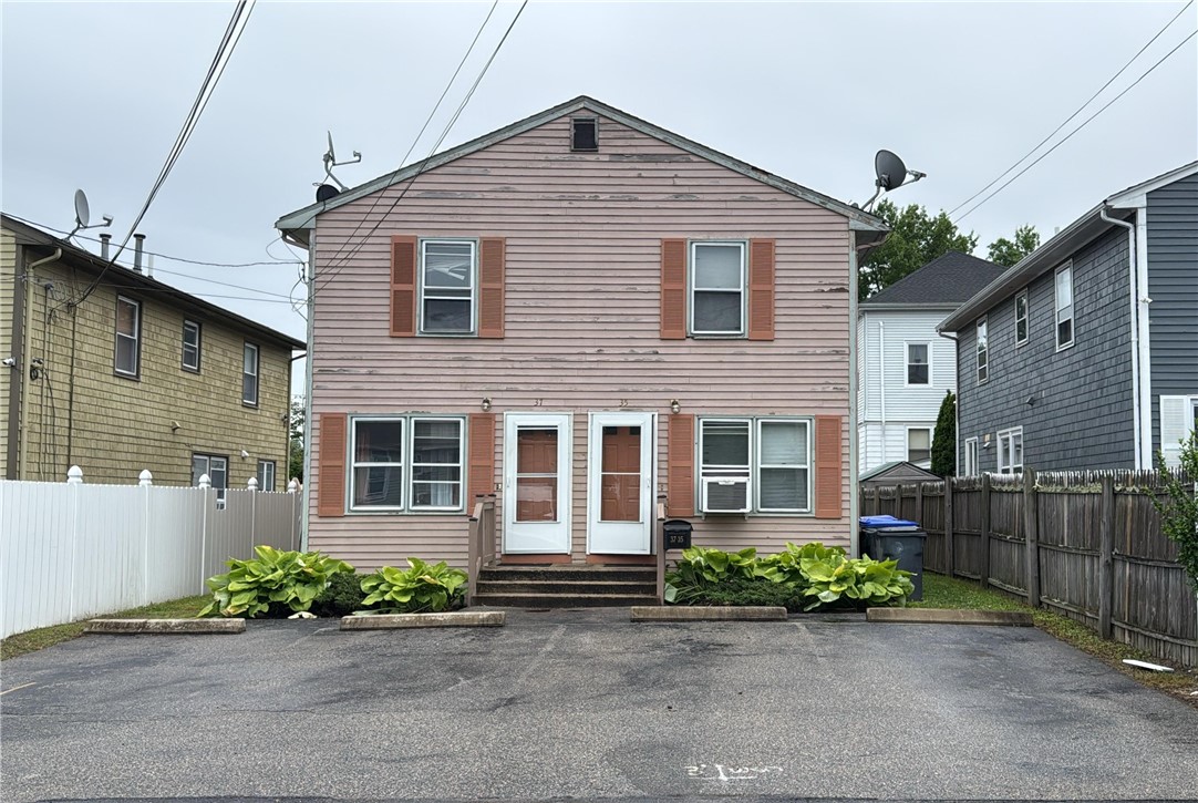 35 Lancashire Street