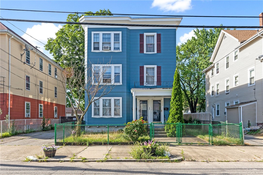 266 Sayles Avenue 2