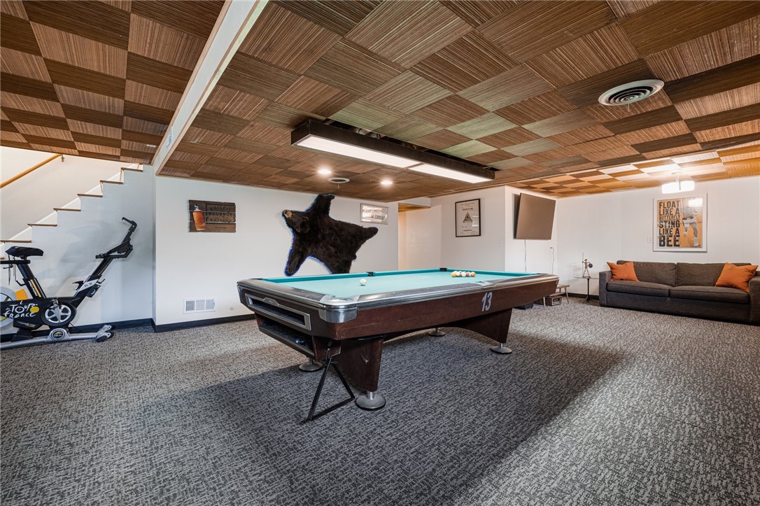 14 Twin Oak Drive