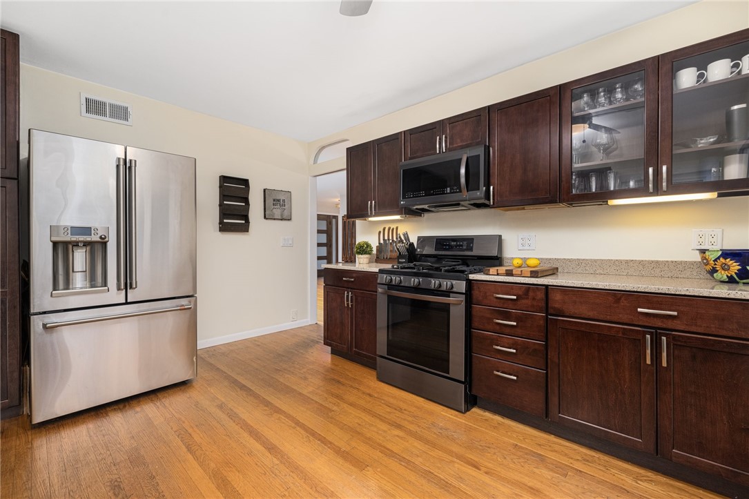 14 Twin Oak Drive