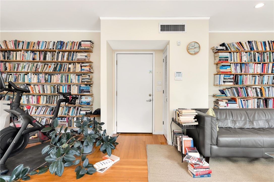 501 Angell Street 206