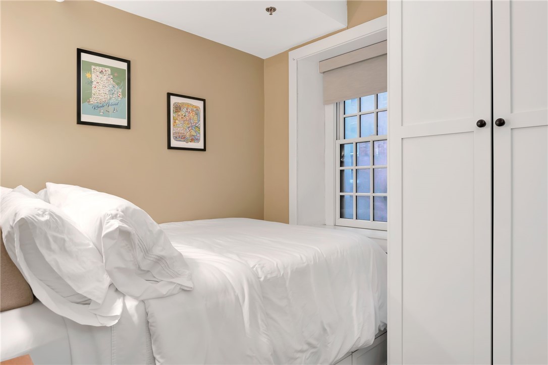 65 Weybosset Street 222
