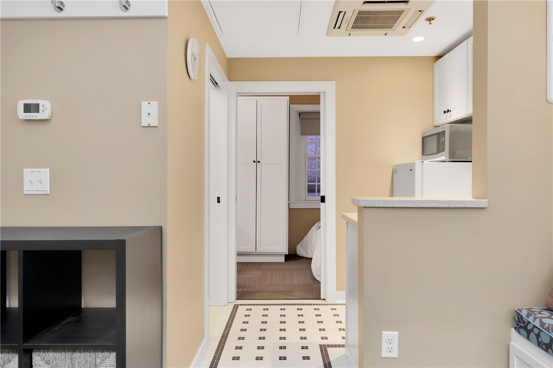 65 Weybosset Street 222